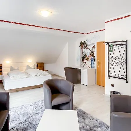 Smart B&b1 Bb1 135 Otel *