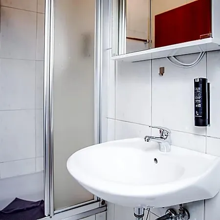 מלון Smart B&b1 Bb1 135